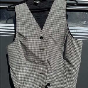 Women's Black and White Checkered Vest
